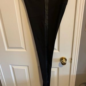 2/30$ 🔮 Rune Emma Maternity size M
